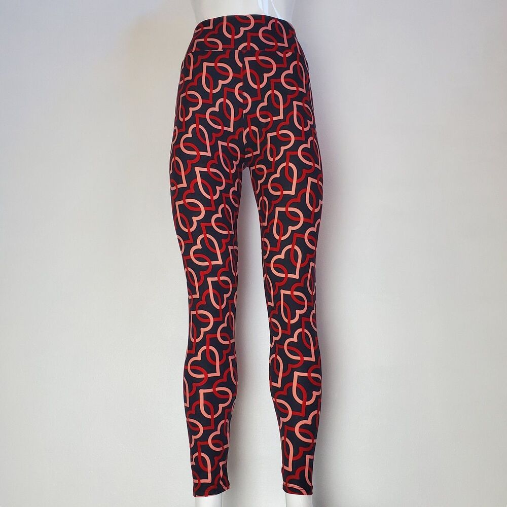 NEW LuLaRoe Valentine's Black Red Heart Leggings